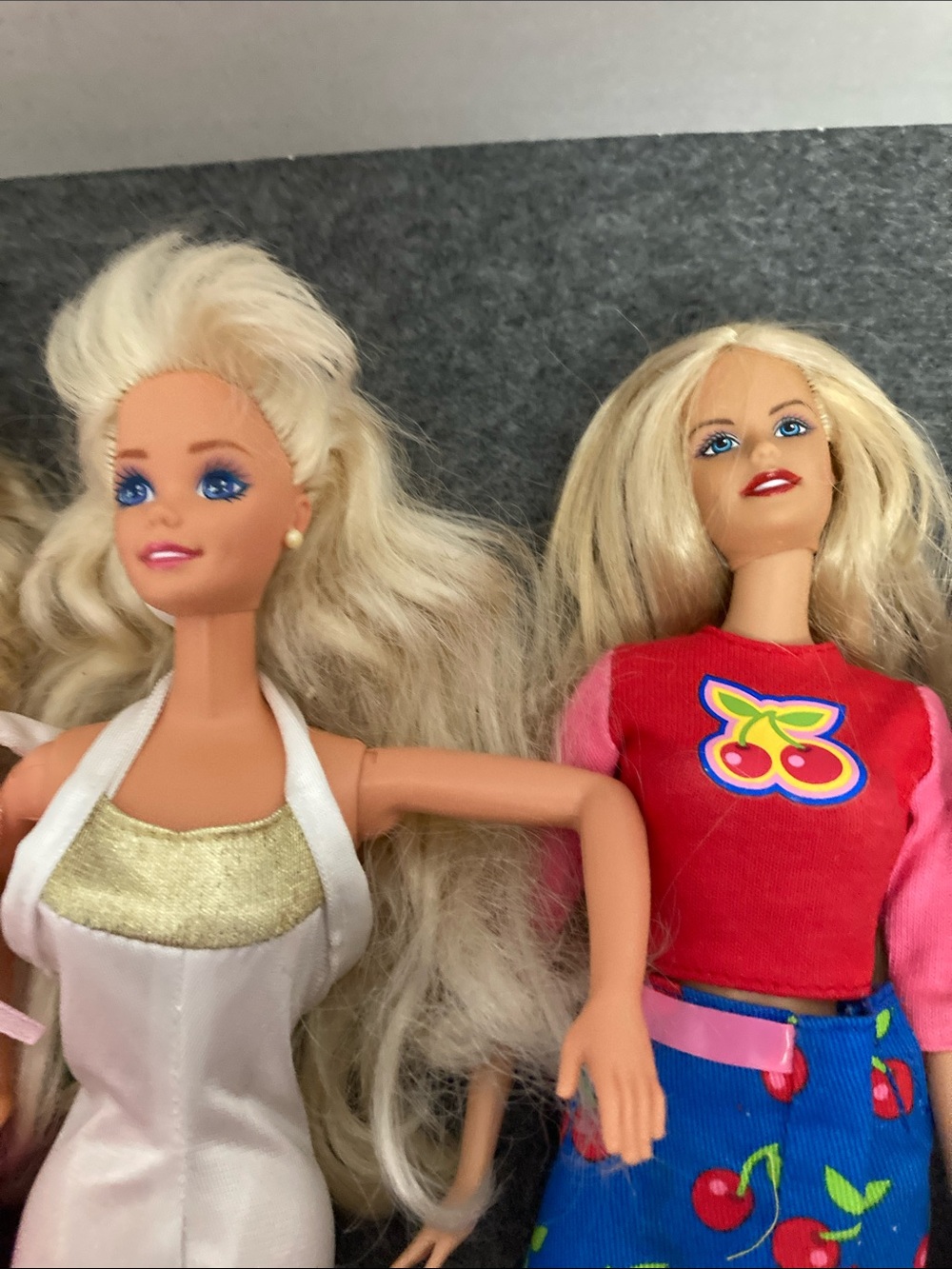 Barbie Doll lot of 7, late 90’s early 2000's - Picture 5 of 8